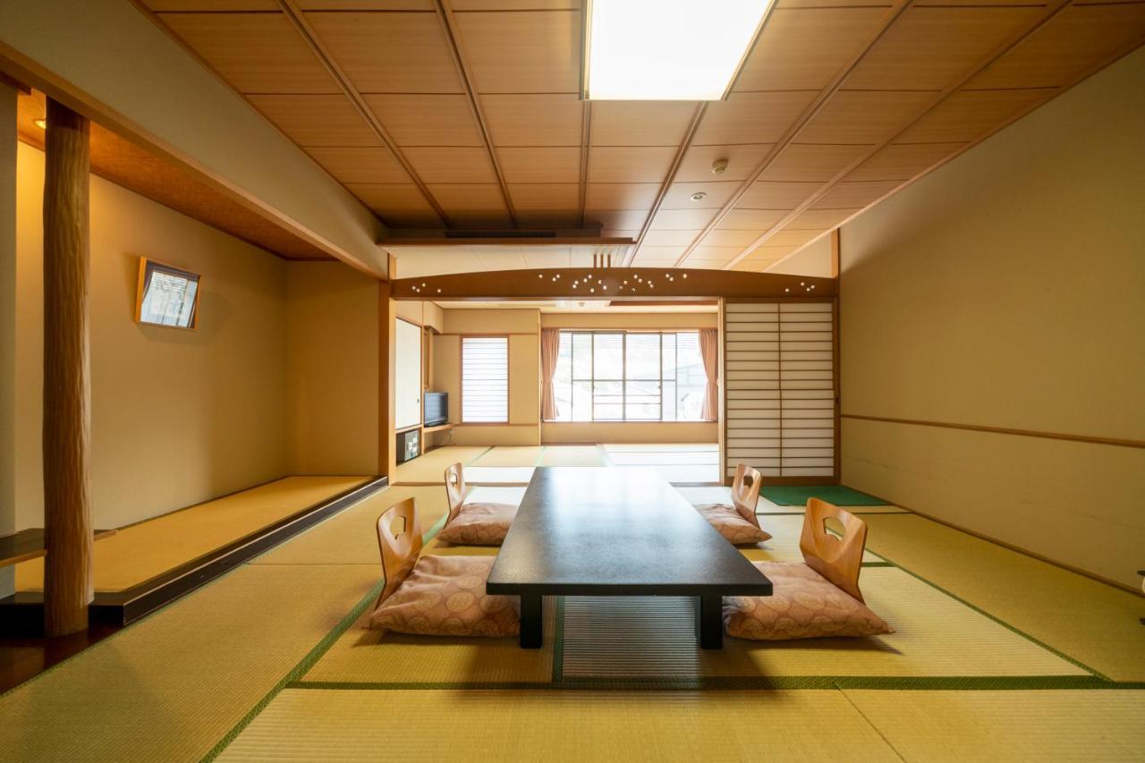 Hotel Miya Rikyu Hatsukaichi Ngoại thất bức ảnh